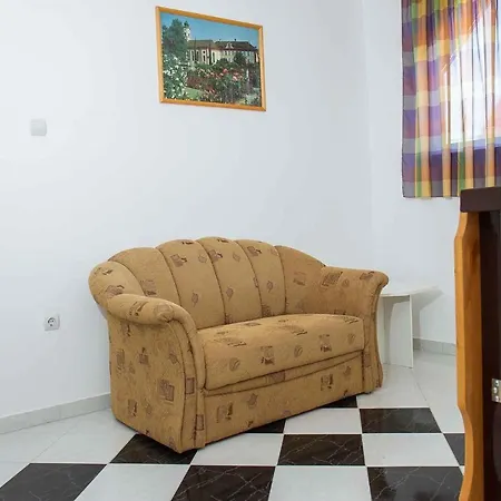 Ferienhaus In 40863 Balatonmáriafürdő